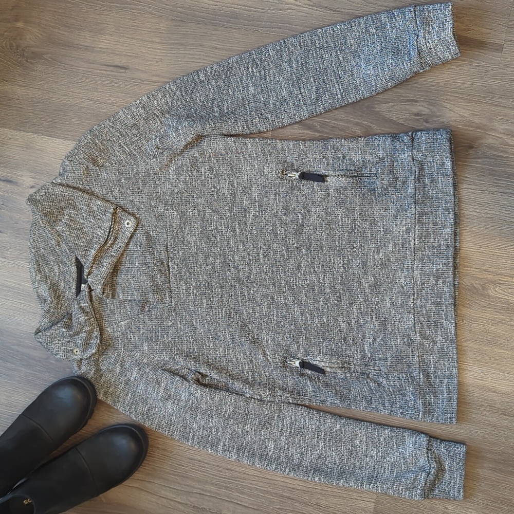 Bjorn Borg Sport Pullover Black & White Sweatshirt - (Eur L) (US Medium)